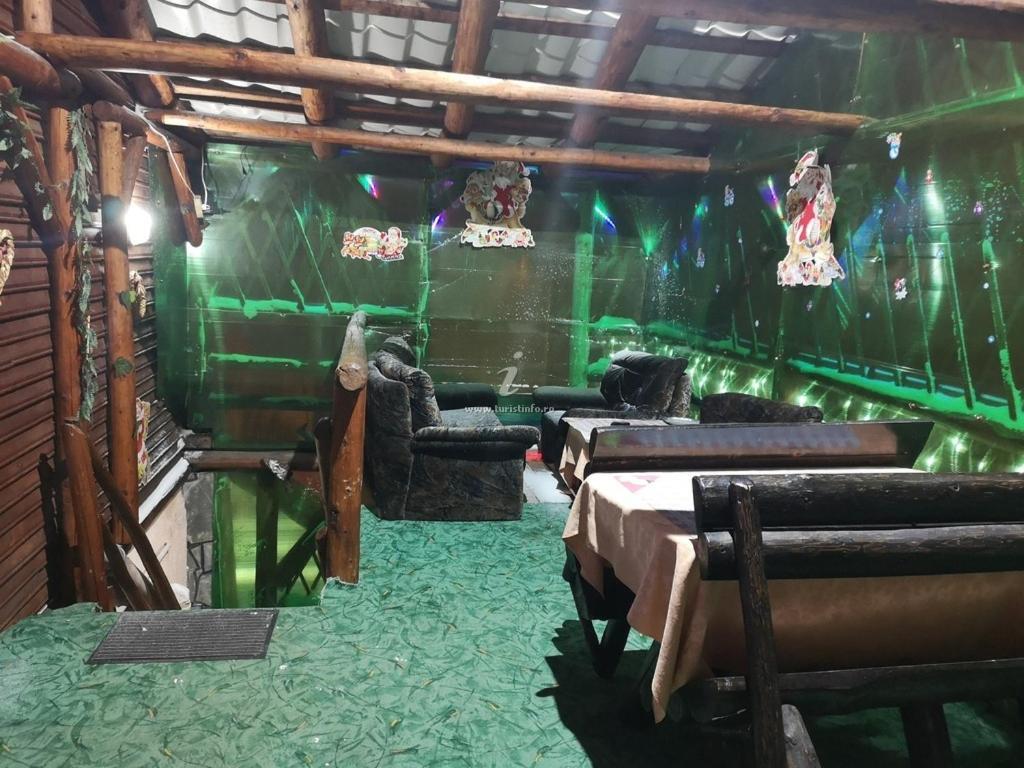 Cabana Alexandru Villa Busteni Luaran gambar